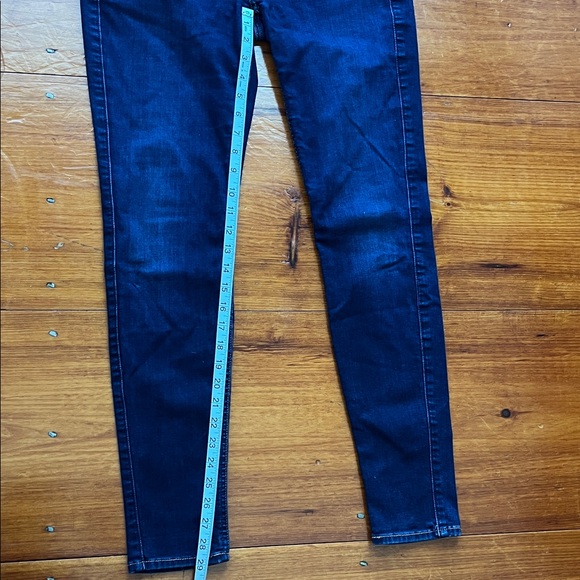 7 for All Mankind Jeans - Picture 8 of 9